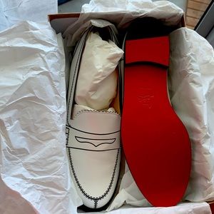 NWT abstract paint on louboutin flats/loafers